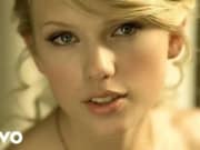 Lirik Lagu Love Story - Taylor Swift dan Terjemahan