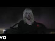 Lirik Lagu NDA - Billie Eilish