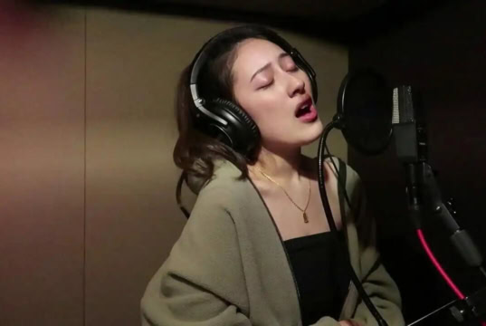 Lirik Lagu Don't Watch Me Cry - Jorja Smith Cover Alexandra Porat