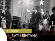 Lirik Lagu Satu Bintang - Antique