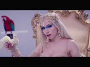 Lirik Lagu Kings and Queens - Ava Max dan Terjemahan