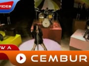 Lirik Lagu Cemburu - Dewa