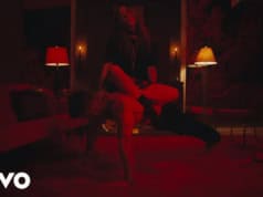 Lirik Lagu Bad Guy - Billie Eilish dan Terjemahan