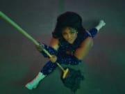Lirik Lagu About Damn Time - Lizzo (Terjemahan)