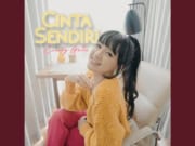 Lirik Lagu Cinta Sendiri - Cindy Gulla