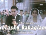 Lirik Lagu Ikhlasku Bahagiamu - Ricky Feb ft. Tri Suaka