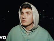 Lirik Lagu Cigarettes dan Terjemahan - Zachary Knowles