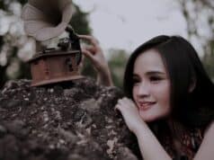 Lirik Lagu Asmalibrasi - Soegi Bornean